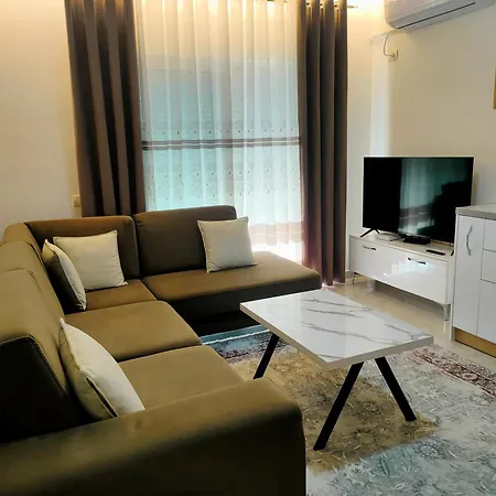 Kamez, Tirana Kamez